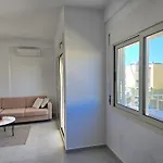 In Gjiri Lalzit Near Elements Appartement Polisi i Vogel