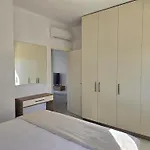In Gjiri Lalzit Near Elements Polisi i Vogel