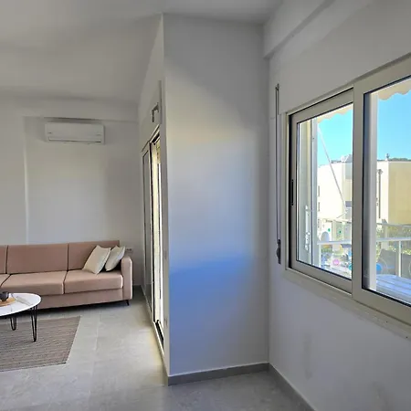 In Gjiri Lalzit Near Elements Apartamento Polisi i Vogel