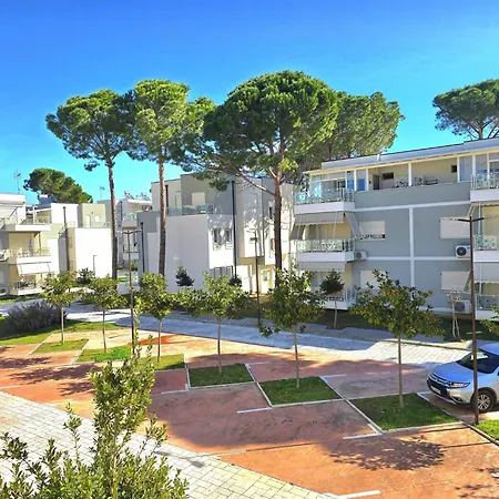 In Gjiri Lalzit Near Elements Polisi i Vogel