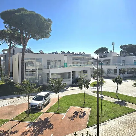 In Gjiri Lalzit Near Elements *