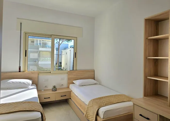 Apartmán In Gjiri Lalzit Near Elements Polisi i Vogel